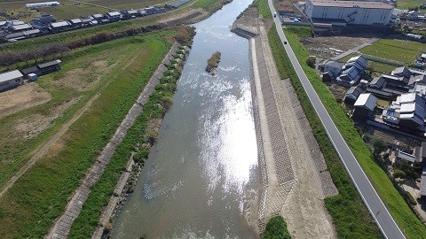 窪田地区 低水護岸他工事