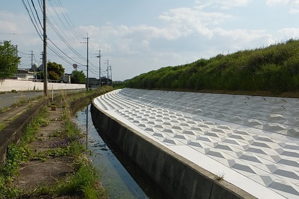 佐保川中流部河道掘削他工事