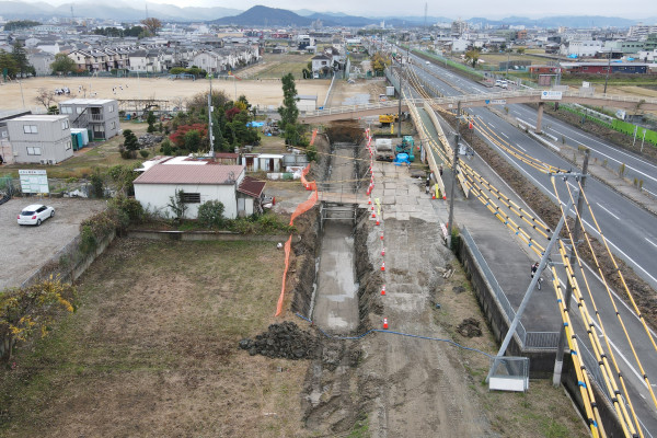 大和御所道路大垣地区他構造物工事