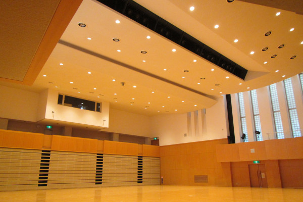 畝傍高校文化創造館（３７）特定天井 改修工事