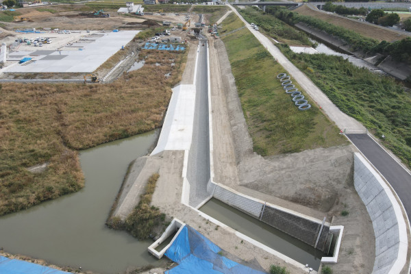 大和川保田遊水地掘削築堤他工事