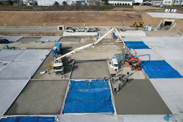 大和川保田遊水地掘削築堤他工事