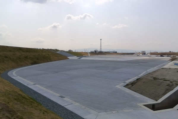 大和川保田遊水地掘削築堤他工事